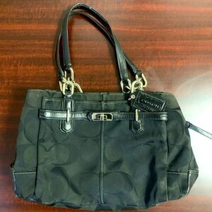 Coach hand bag